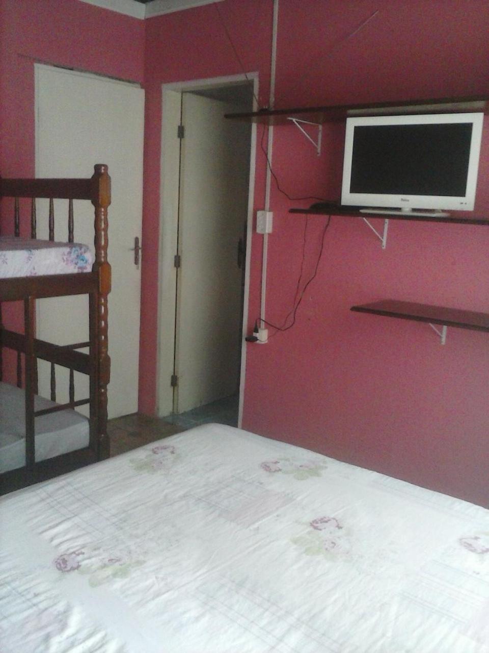 Hostel Itanhaem Exterior photo